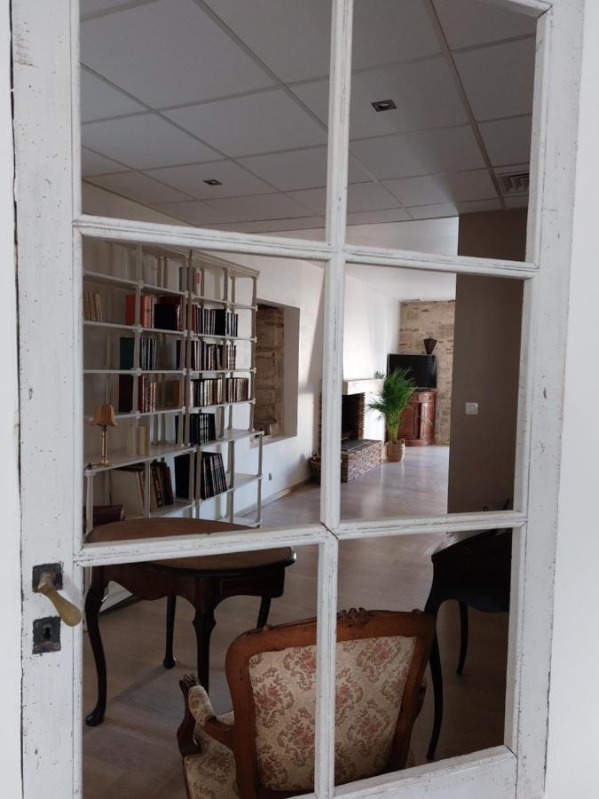 L'Appartement De La Maison Bleue Villereal Bagian luar foto